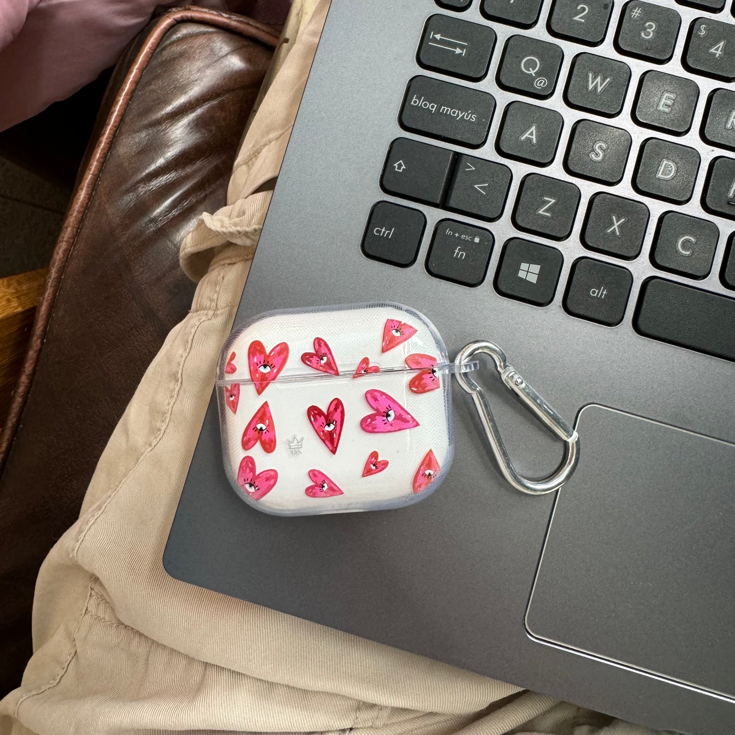 AirPods Cases Corazones Rojos