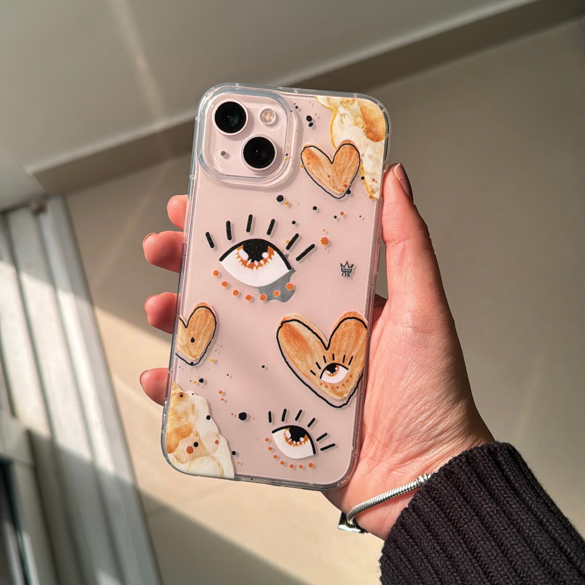 Case Corazones y Ojos Dorados